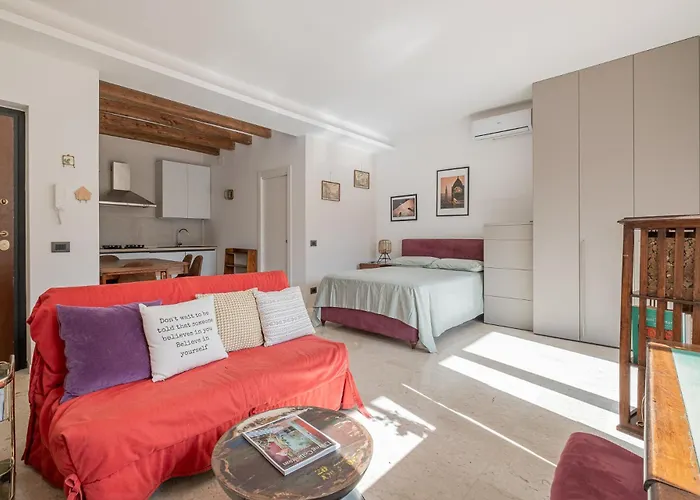 Apartment La Terrazza Loft Near San Pietro